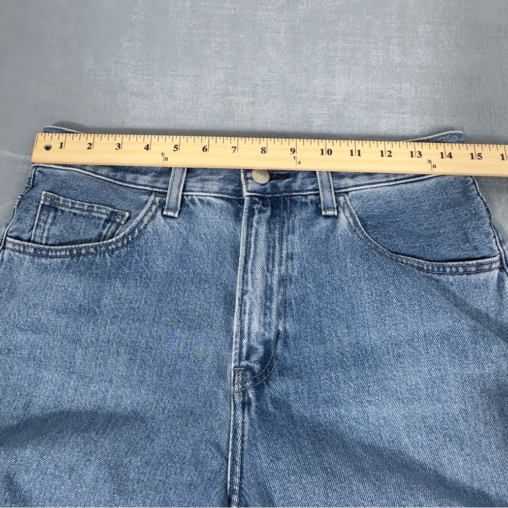 Uniqlo High-Rise Straight Jeans - Light Blue Denim - Picture 11 of 15